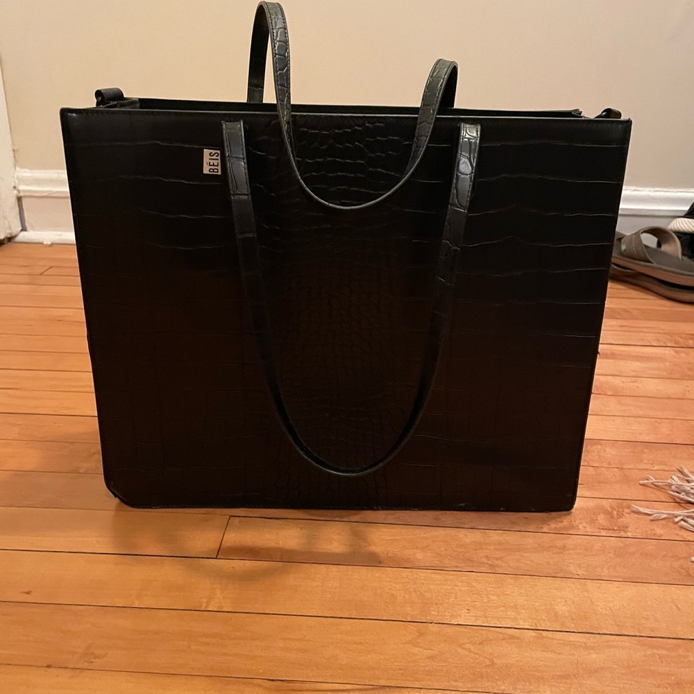 Large Beis Work Tote in Black Croc